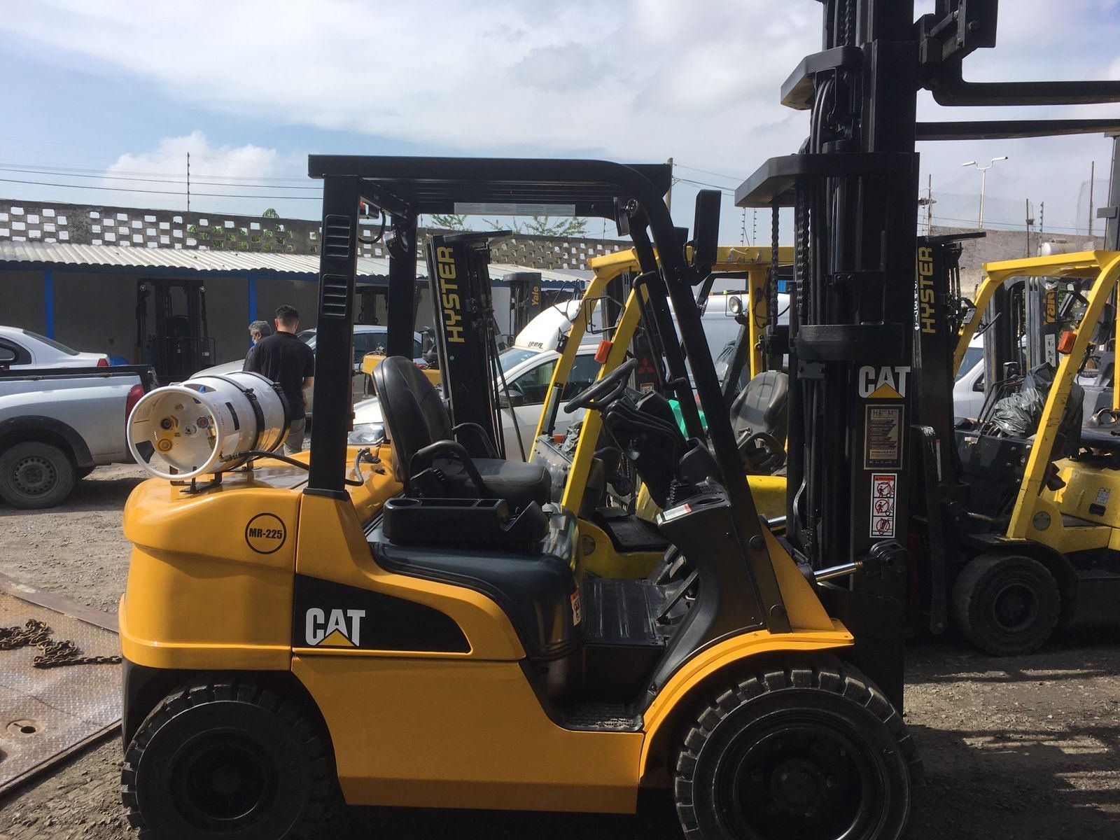MR-225 Caterpillar GP30N